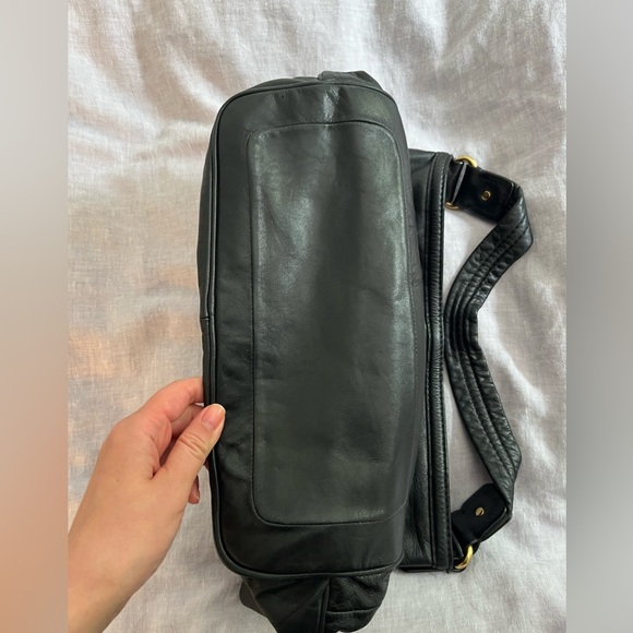 Marc by Marc Jacobs Black Leather Hobo Bag with Gold Hardware - Excellent - Picture 5 of 7